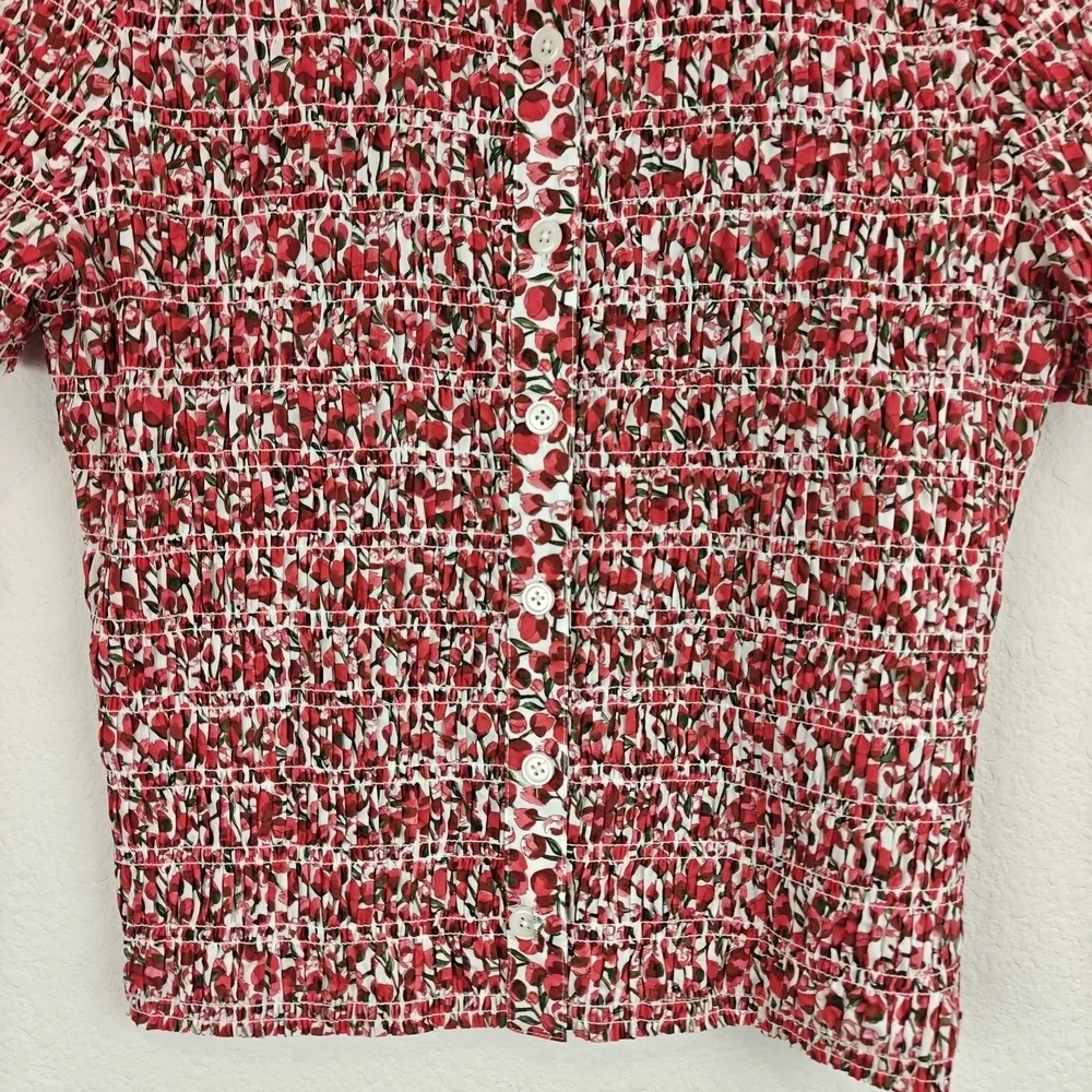 J. Crew Nwot Smocked button-up shirt in Liberty® Eliza's Red fabric Sz M